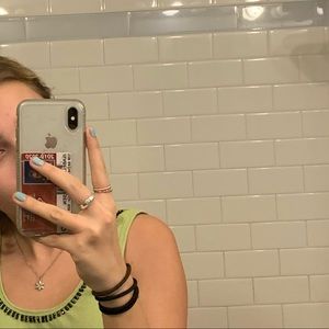 Meet your Posher, Isabella